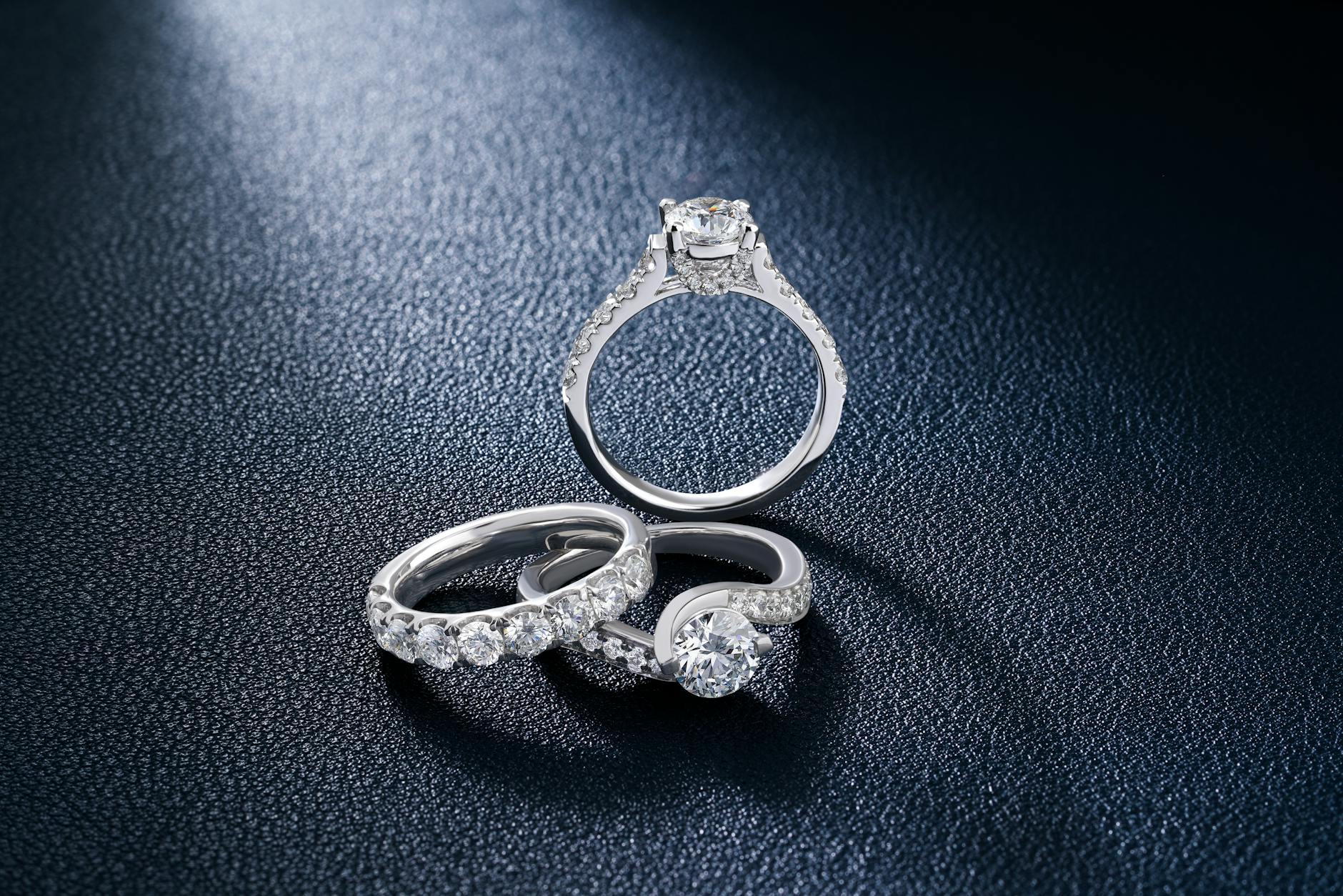 Diamond Certificate Guide: GIA vs IGI vs HRD - Everything You Need to Know (2026)