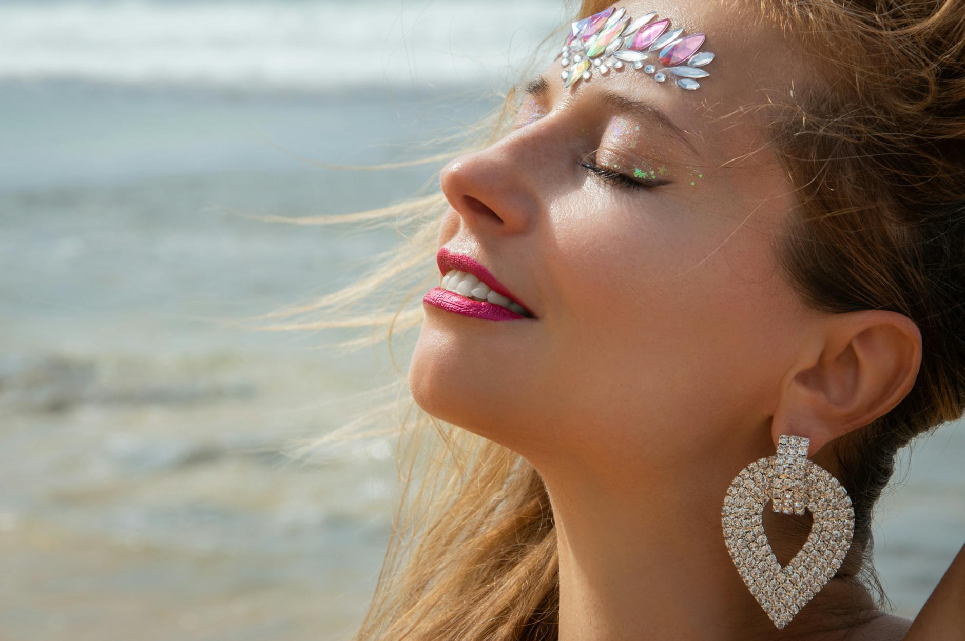 Festival Jewellery Guide: What to Wear for Diwali, Navratri, Eid, and Christmas