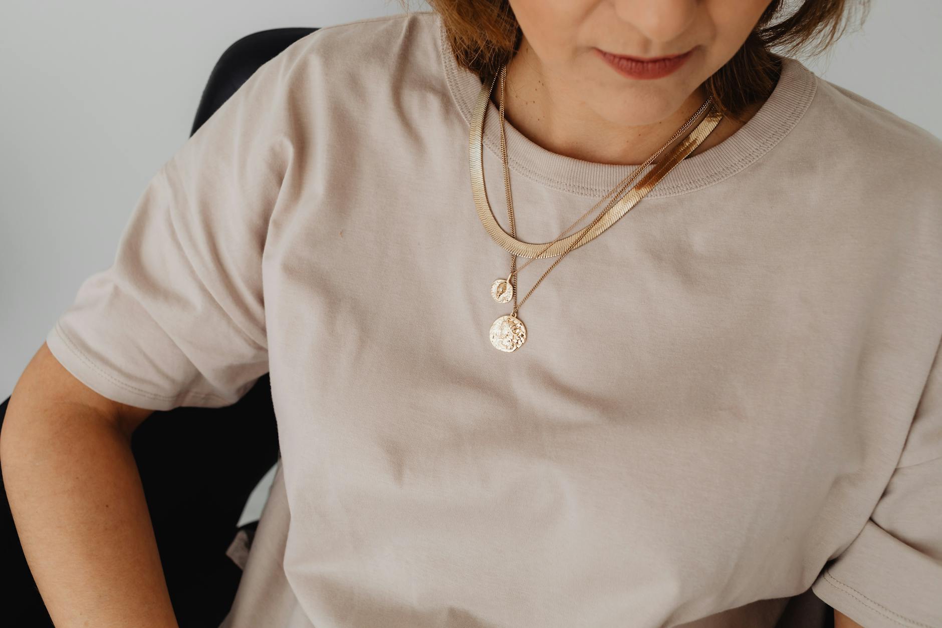 Layered Necklaces Trend 2026 Stacking Guide