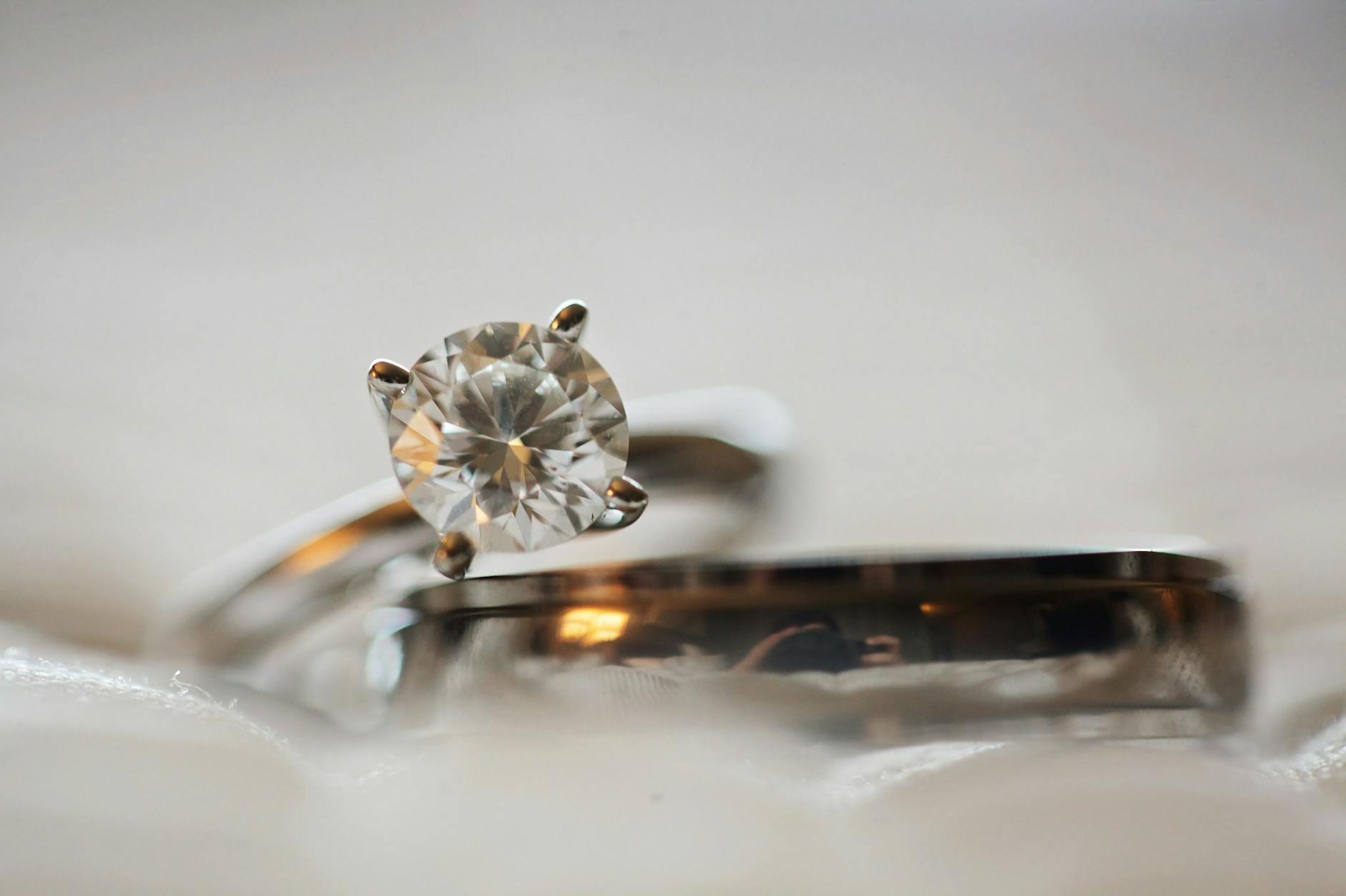 Platinum Jewellery in India: Is It Worth the 60% Premium Over White Gold?