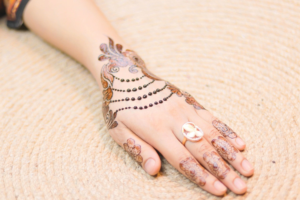 Akm Jewellery - Jeweller in Panruti