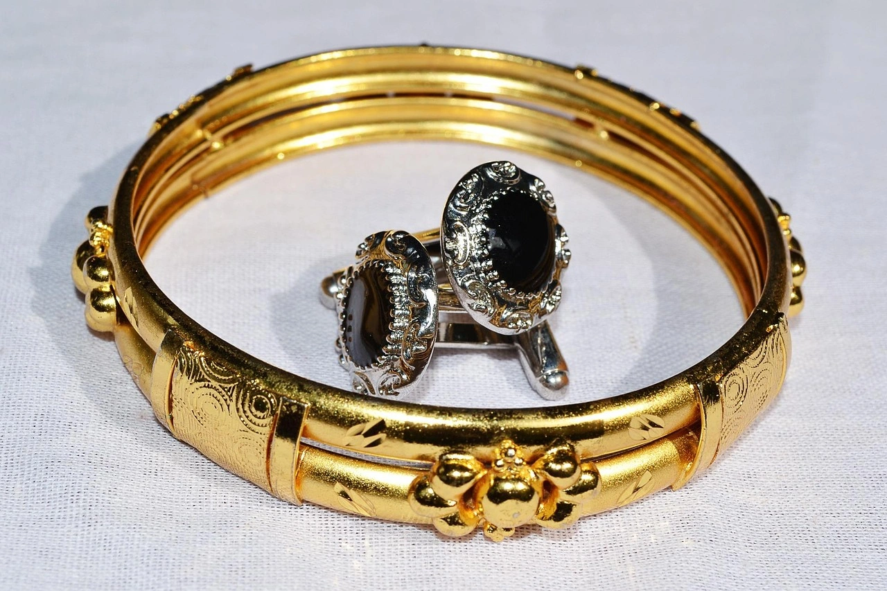 Wah Jewellery