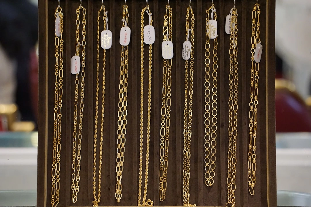 Siddhaarth Jewellers, Sadar