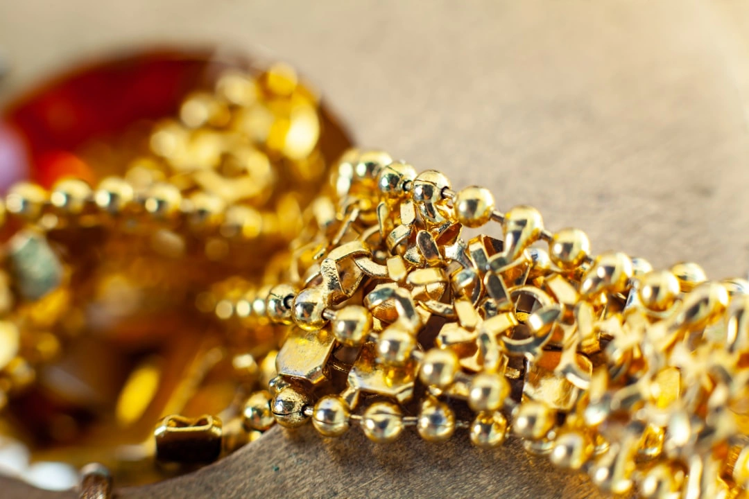 Golden Jewellers - Jeweller in Arsha