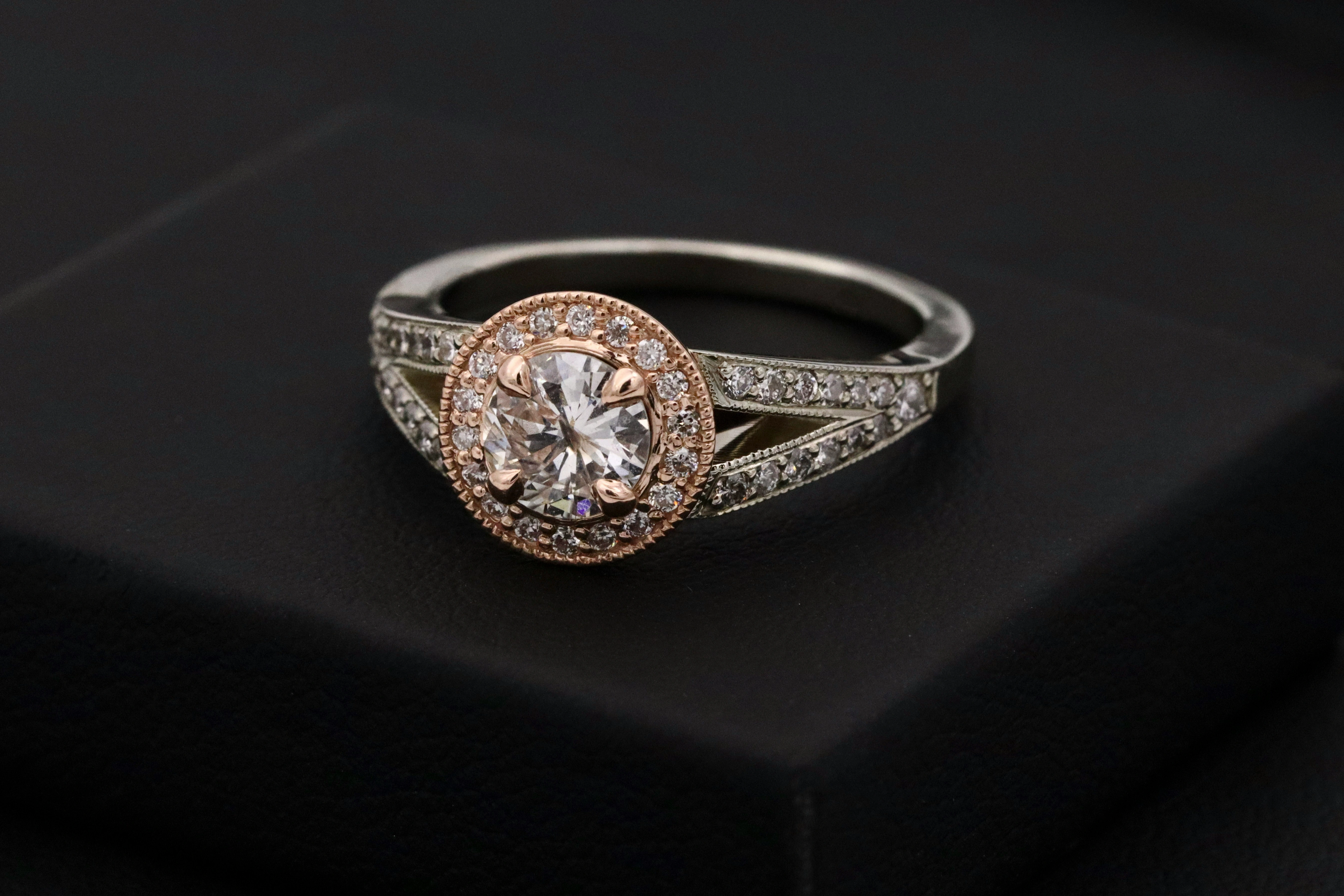 Anoop Jewellers - Jeweller in Jalandhar