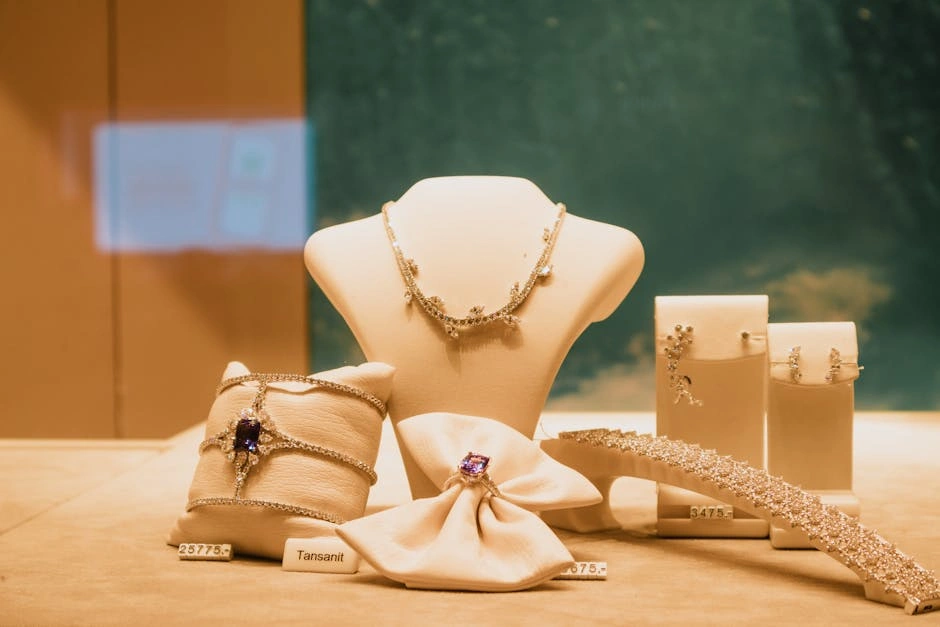 Aadi Ganesh Janani Jewellers - Jeweller in Para