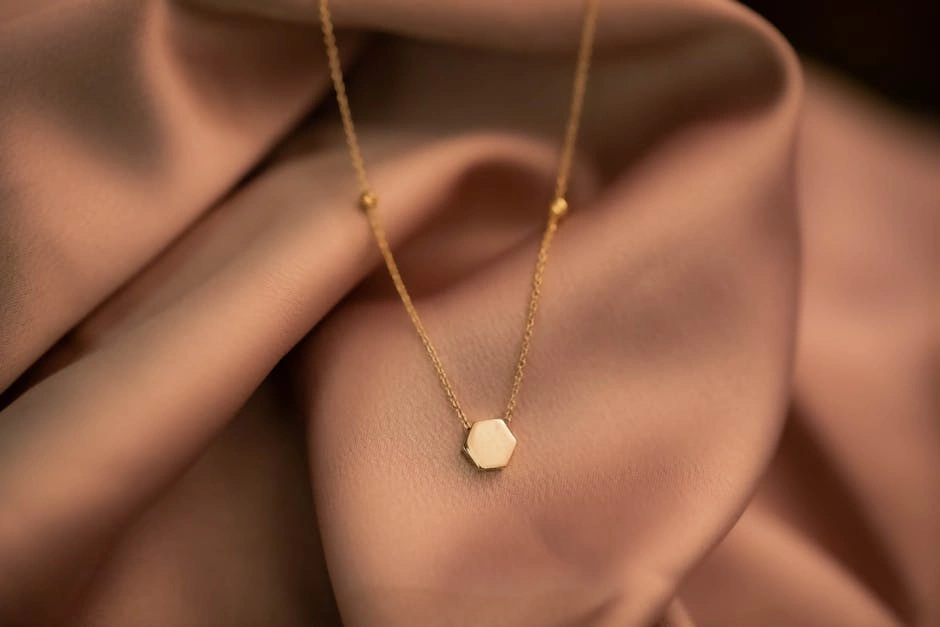 Radhika Jewellers