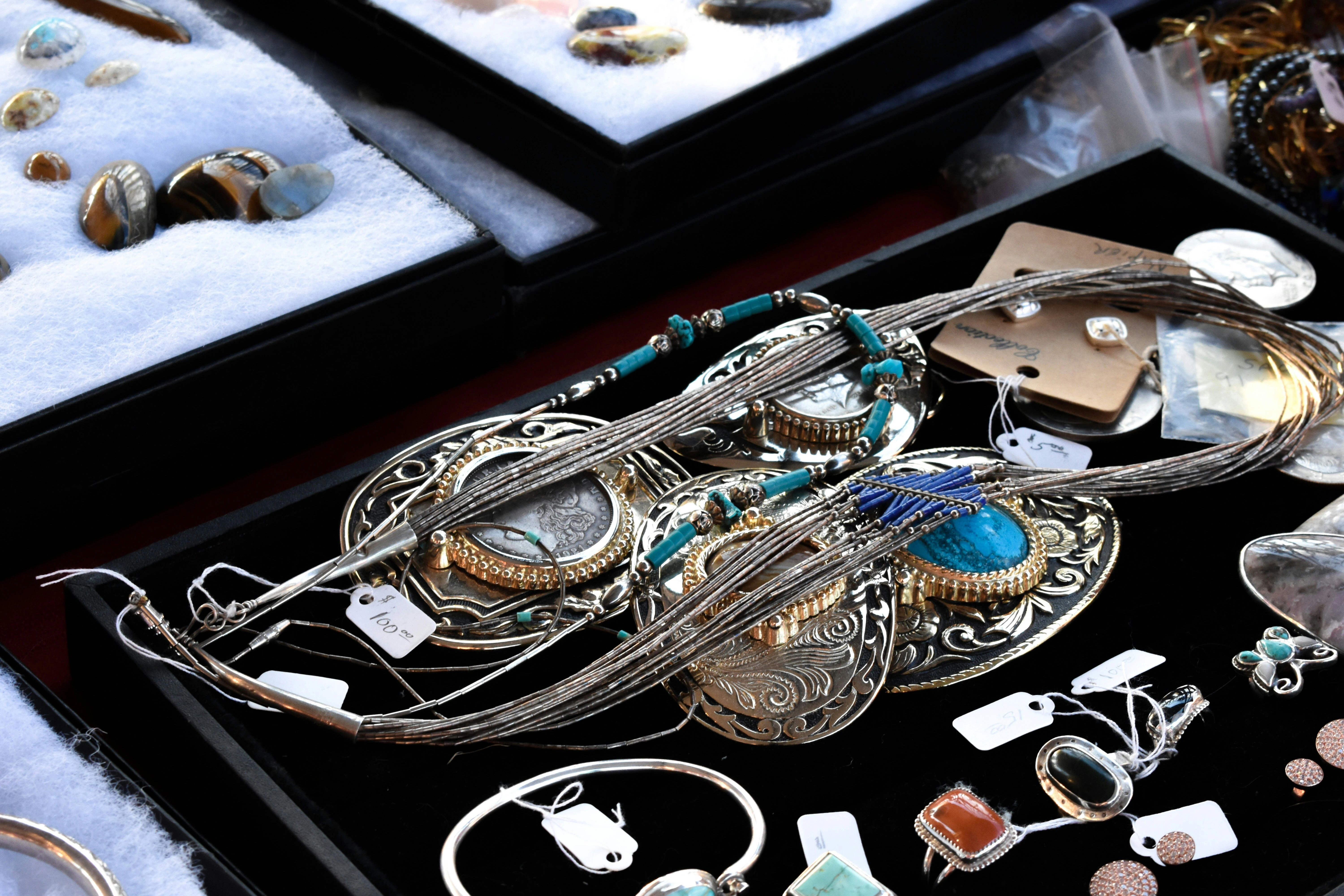 Thangavel Jewellery